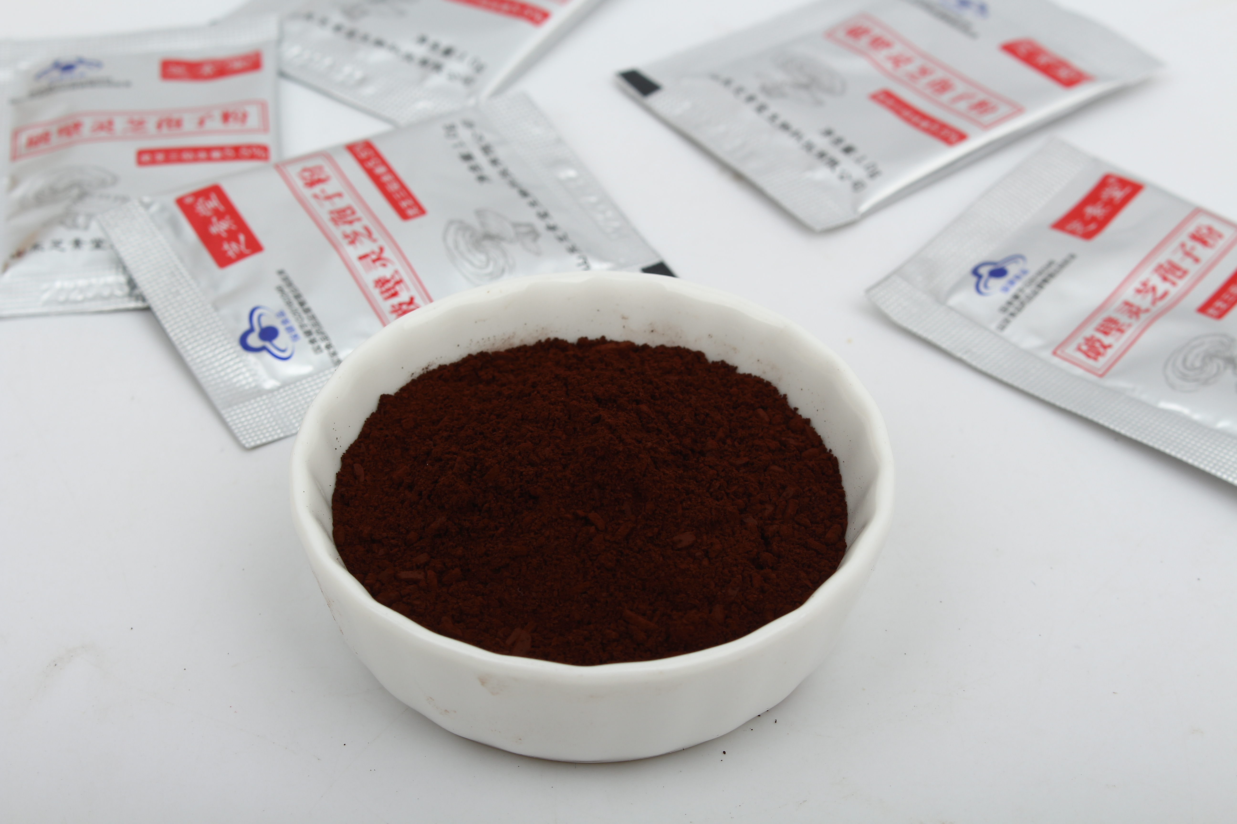 灵芝孢子粉过期了还能吃吗？「灵芝孢子粉吃法,灵芝孢子粉保存」