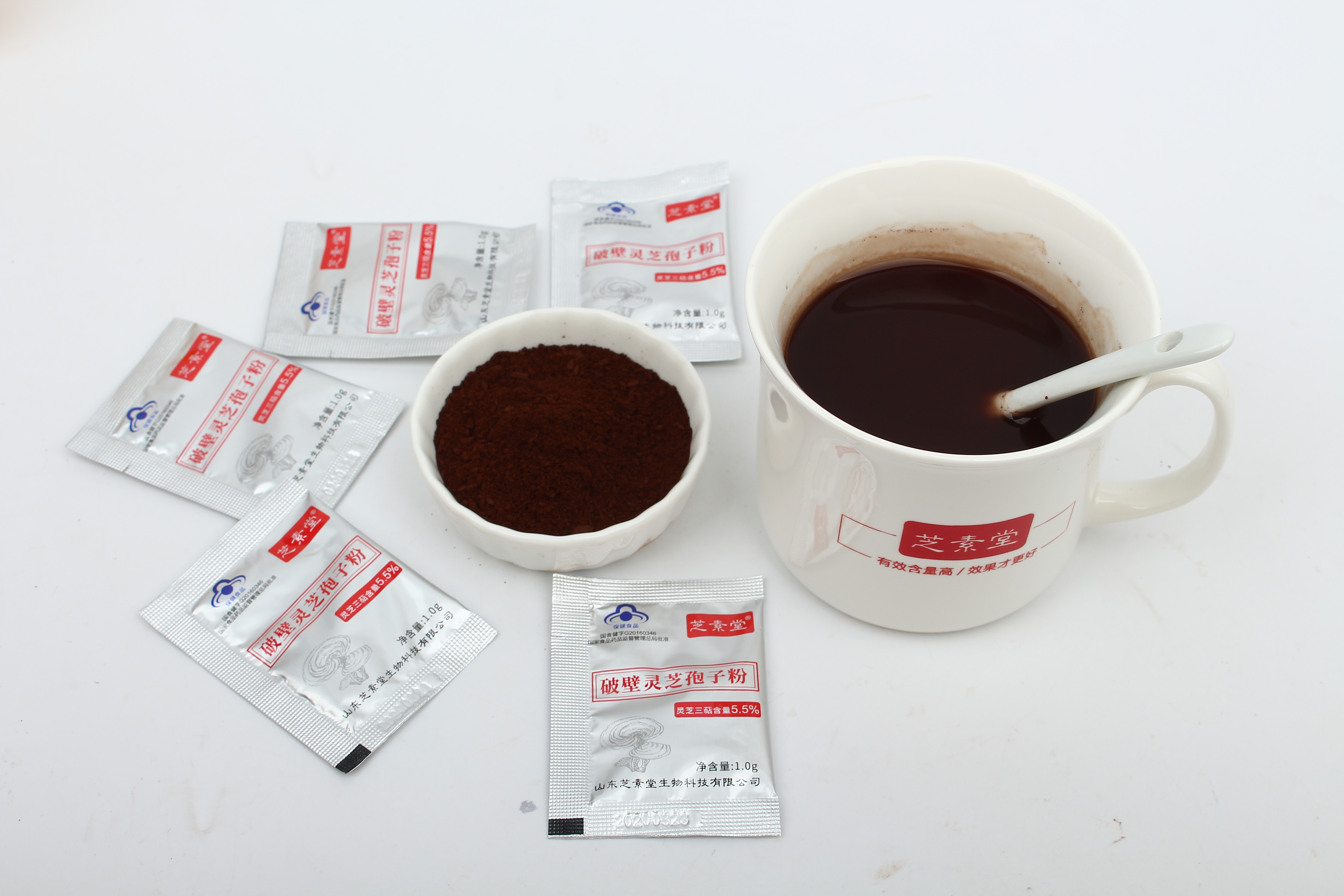 灵芝孢子粉的每天用量是多少？「灵芝孢子粉吃法」